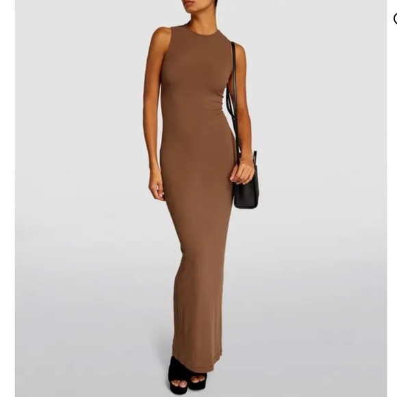 SKIMS  Ribbed Soft Lounge Maxi Dress Brown - Picture 1 of 4